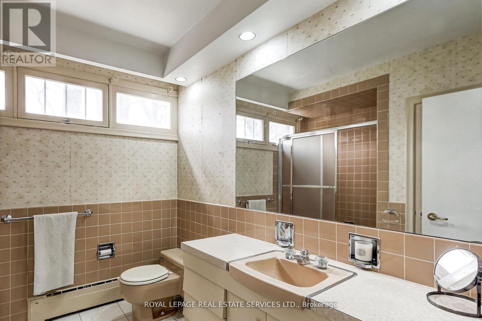 32 Edenbrook Hill, Toronto, Ontario  M9A 3Z6 - Photo 19 - W13034660