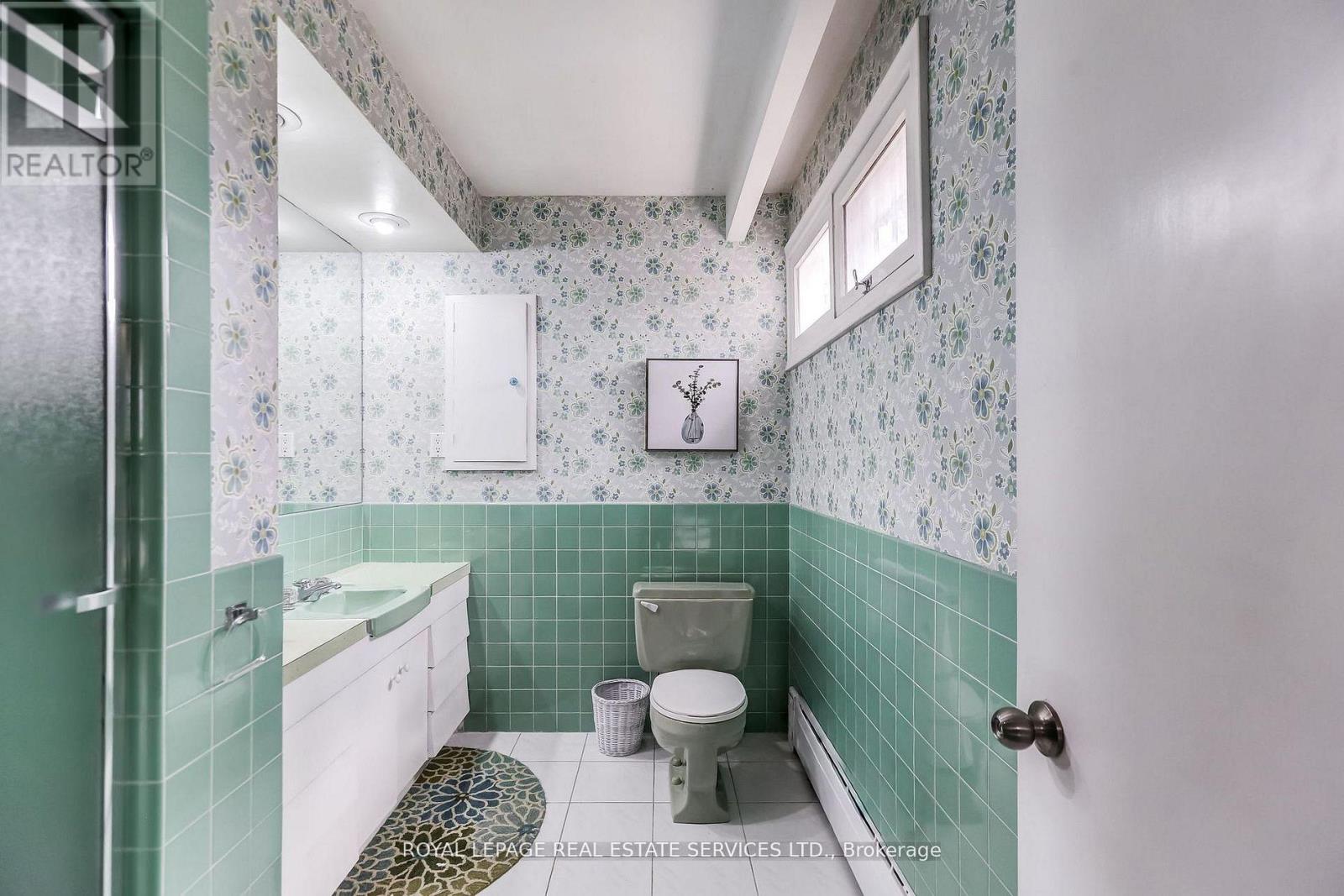 32 Edenbrook Hill, Toronto, Ontario  M9A 3Z6 - Photo 35 - W13034660