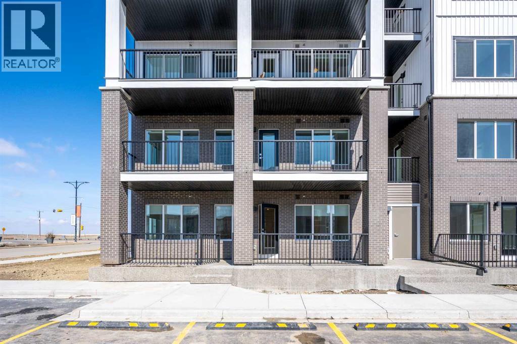 4102, 6 Merganser Drive W, Chestermere, Alberta  T1X 2Y2 - Photo 2 - A2304528