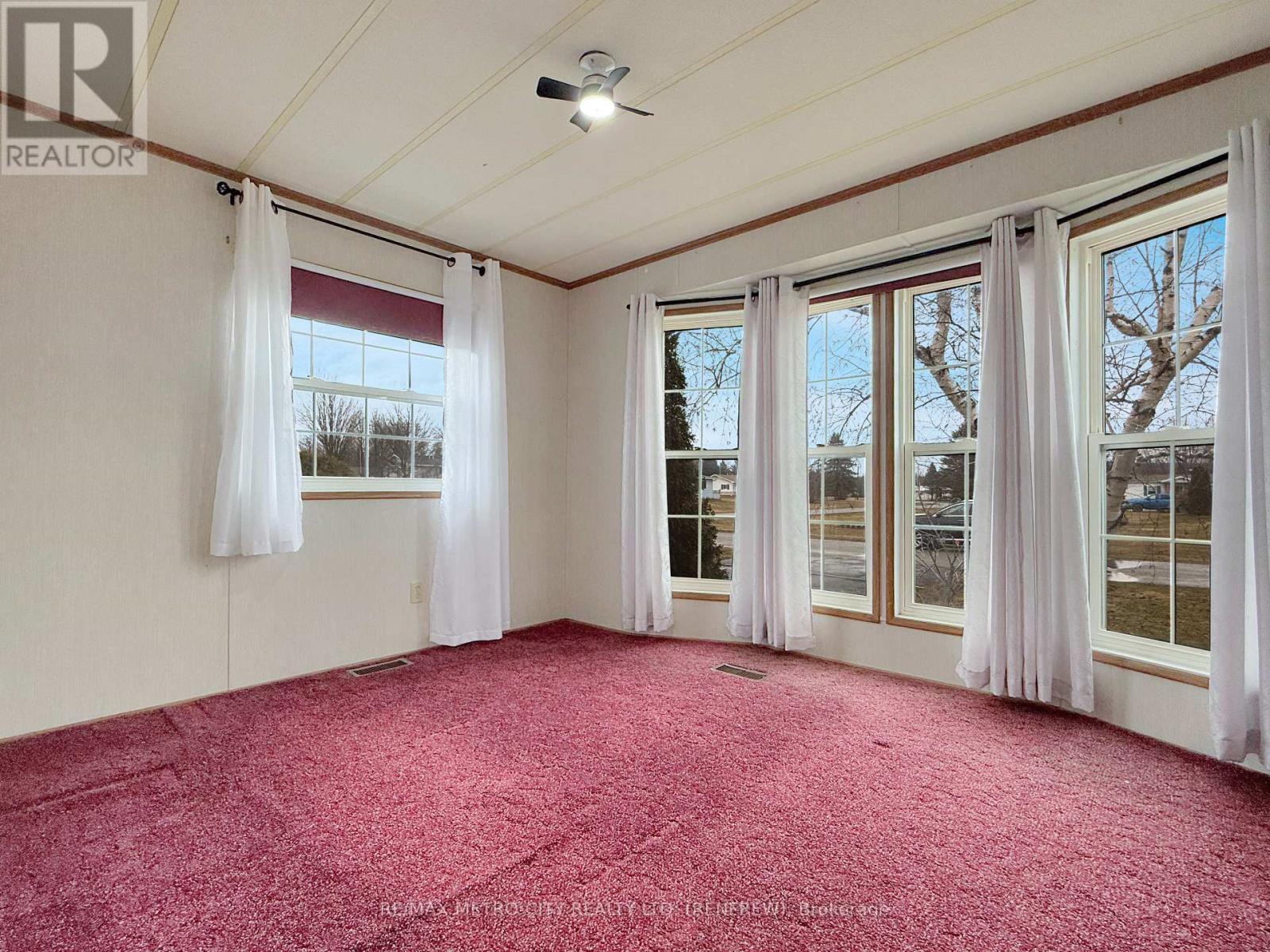 34 Sunset Lane, Horton, Ontario  K7V 0A5 - Photo 18 - X13032702