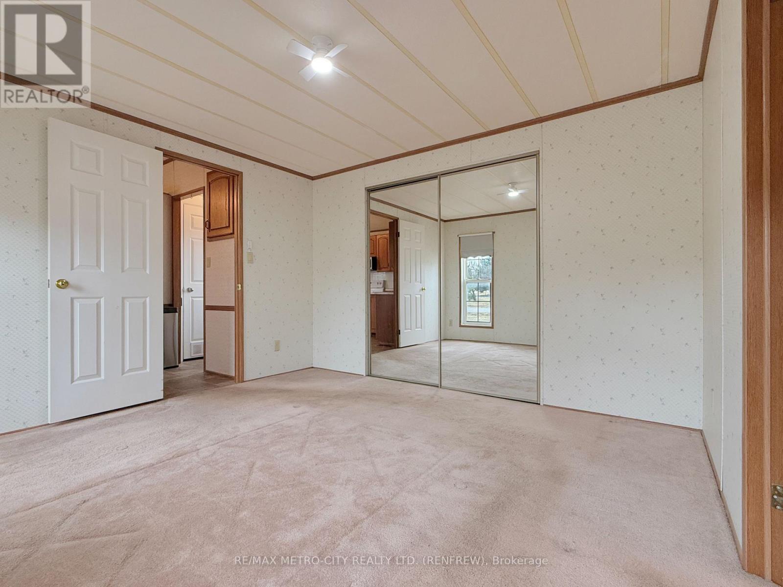 34 Sunset Lane, Horton, Ontario  K7V 0A5 - Photo 14 - X13032702