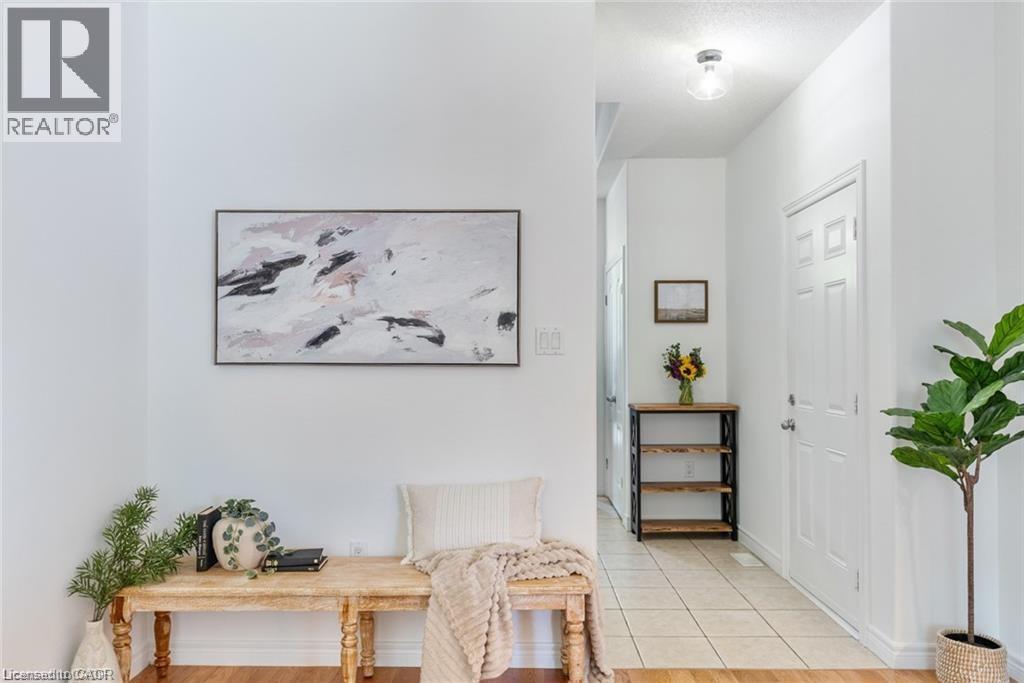 10 Liddycoat Lane Unit# 4, Hamilton, Ontario  L9G 0A7 - Photo 13 - 40823515