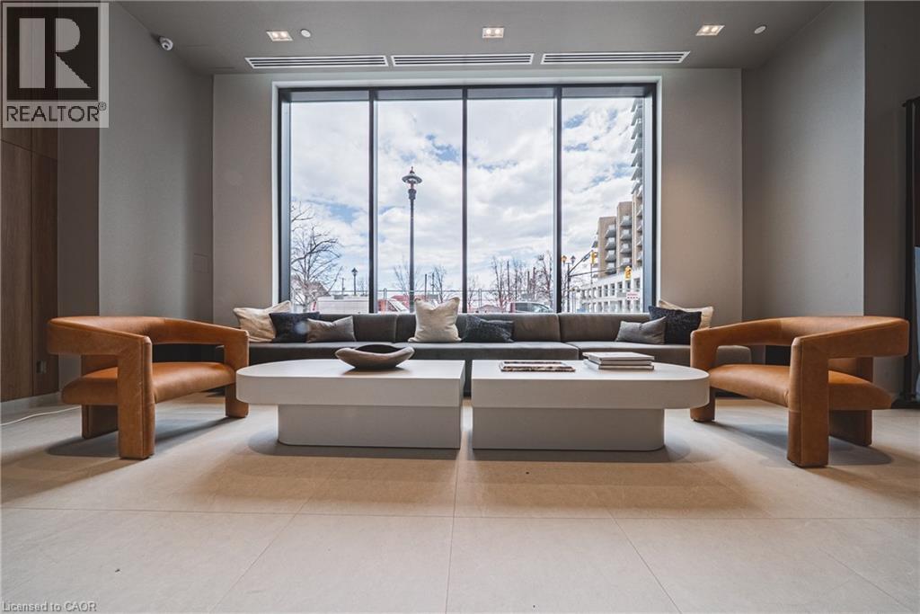 2075 Lakeshore Road Unit# 805, Burlington, Ontario  L7R 0H3 - Photo 3 - 40823460