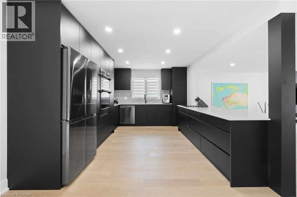 17 Clearview Drive, Hamilton, Ontario  L8G 4Y4 - Photo 10 - 40823444