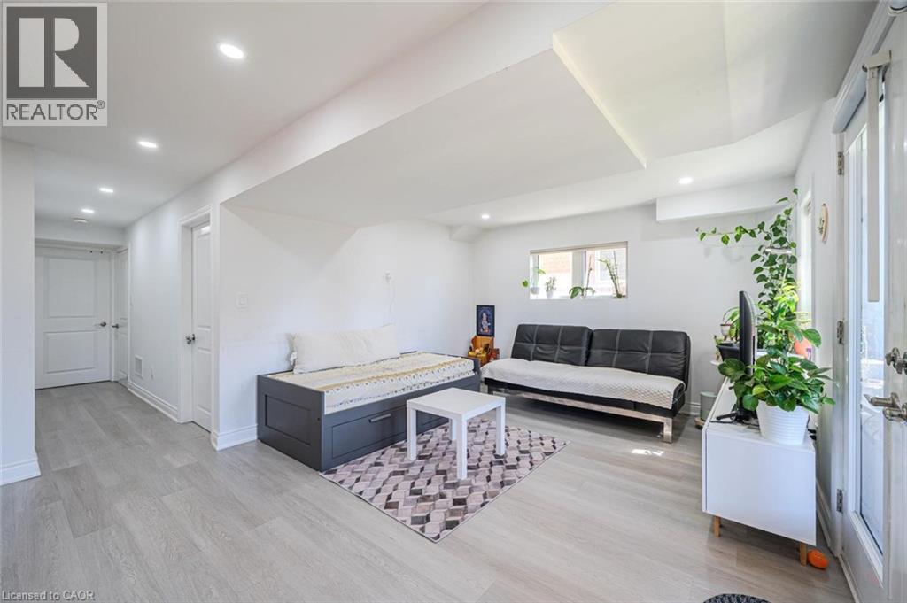 10 Sportsman Hill Street, Kitchener, Ontario  N2P 0J2 - Photo 10 - 40823368