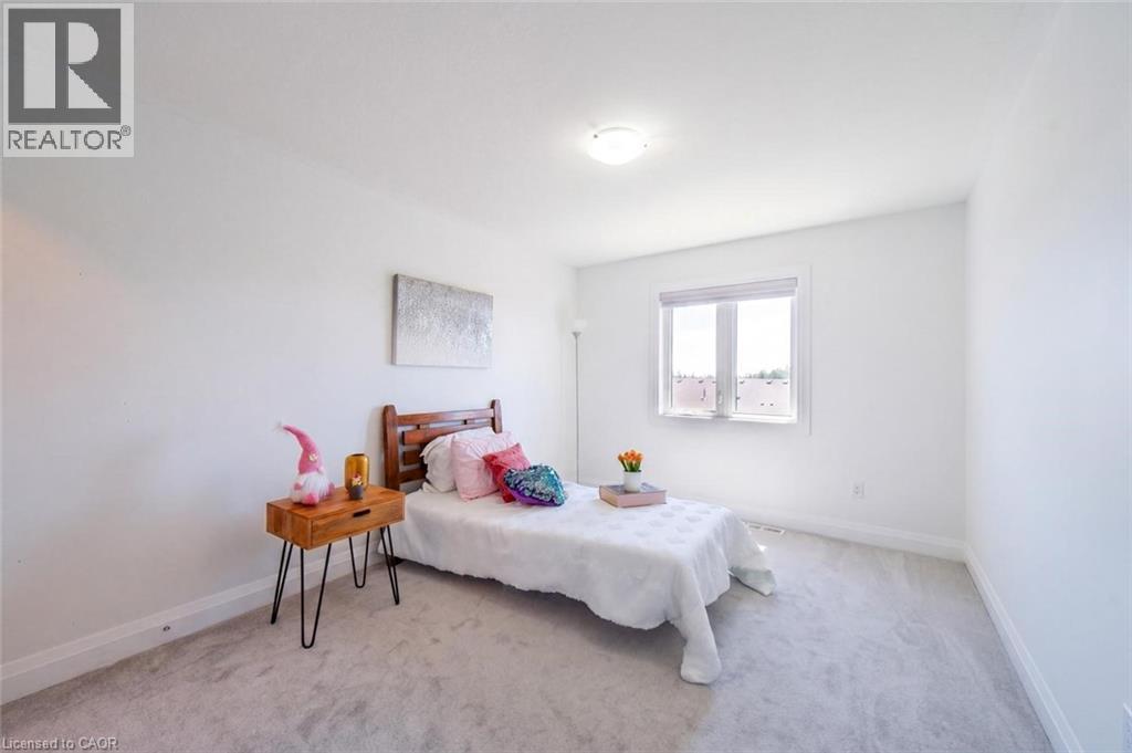 10 Sportsman Hill Street, Kitchener, Ontario  N2P 0J2 - Photo 24 - 40823368