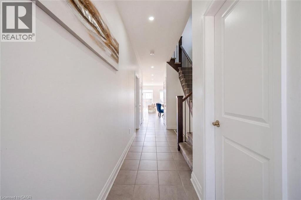 10 Sportsman Hill Street, Kitchener, Ontario  N2P 0J2 - Photo 33 - 40823368