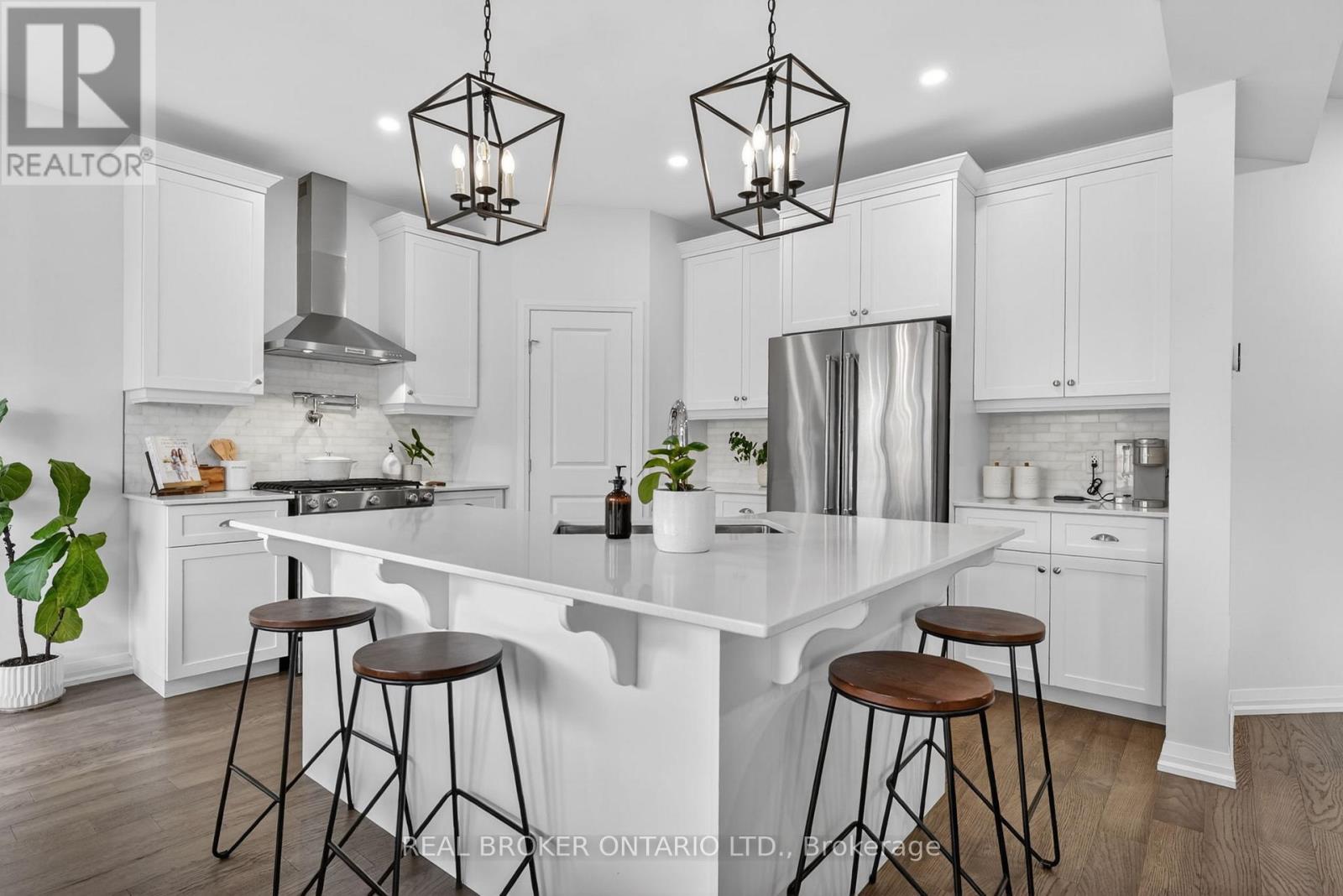 3980 Highland Park Drive, Lincoln, Ontario  L3J 0T1 - Photo 4 - X13034392