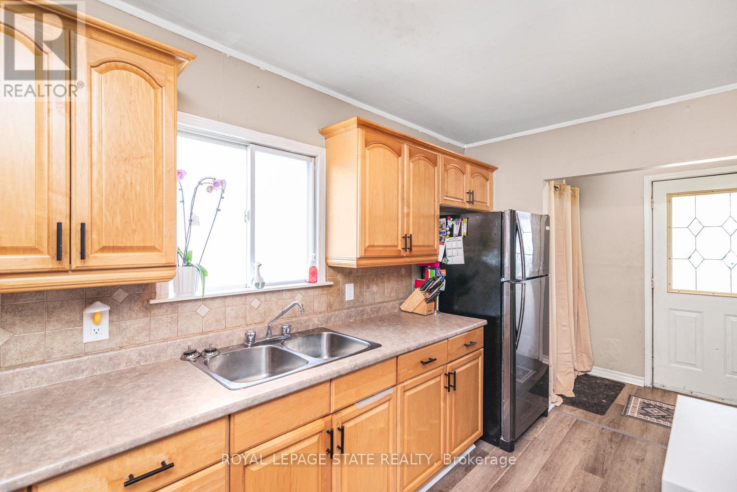 135 Glassco Avenue N, Hamilton, Ontario  L8H 6A1 - Photo 18 - X13034442