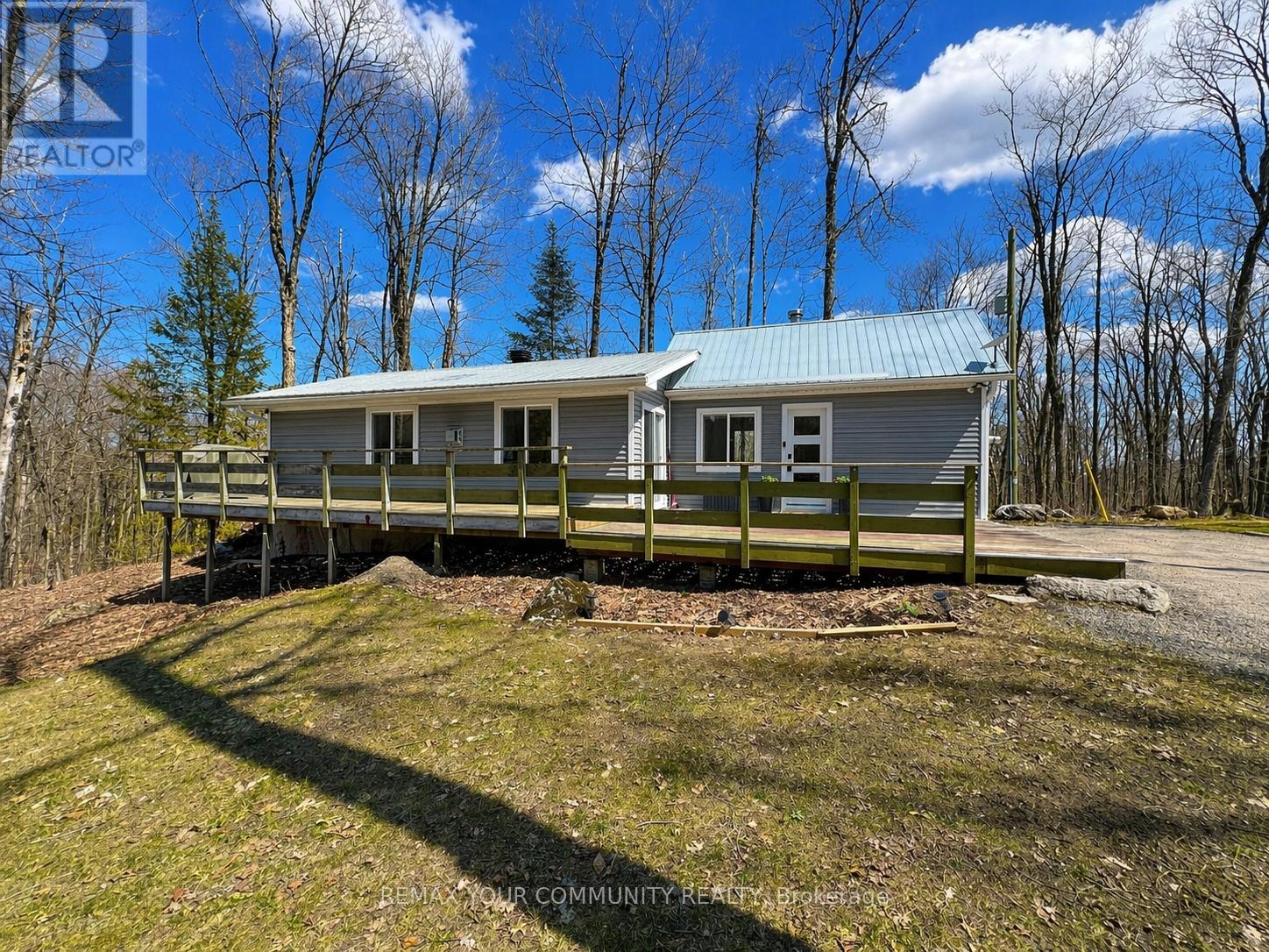 1534 SALERNO LAKE ROAD, Highlands East, Ontario