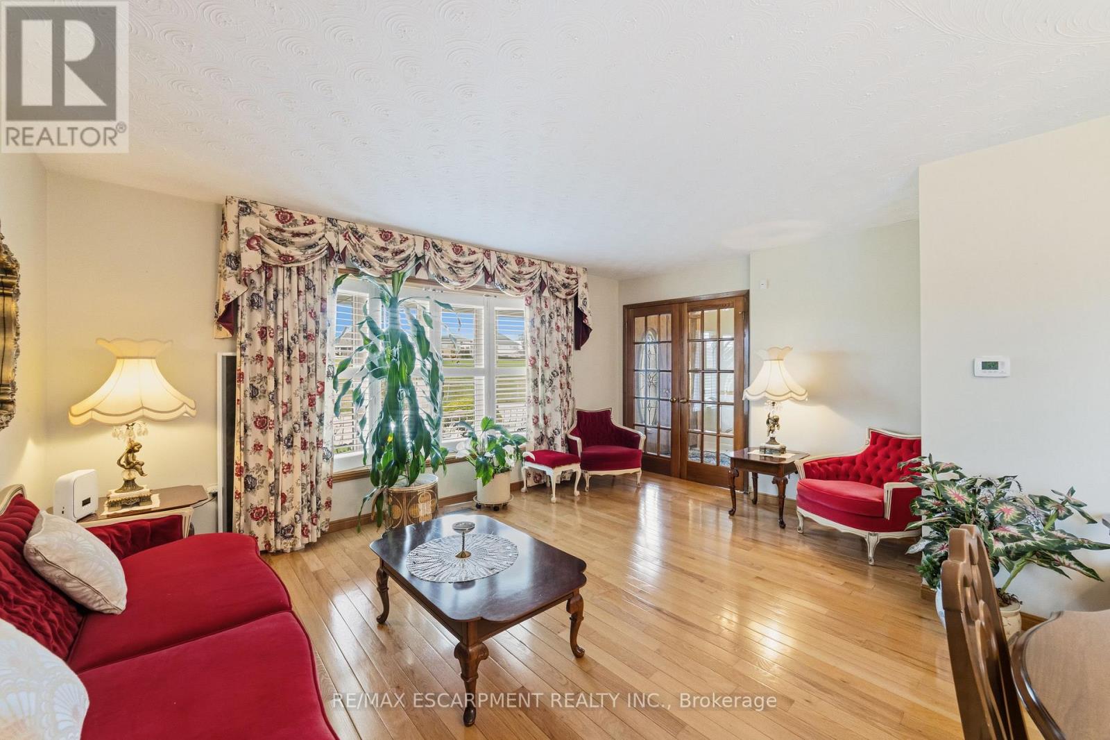 546 Dicenzo Drive S, Hamilton, Ontario  L9C 2C3 - Photo 10 - X13034522