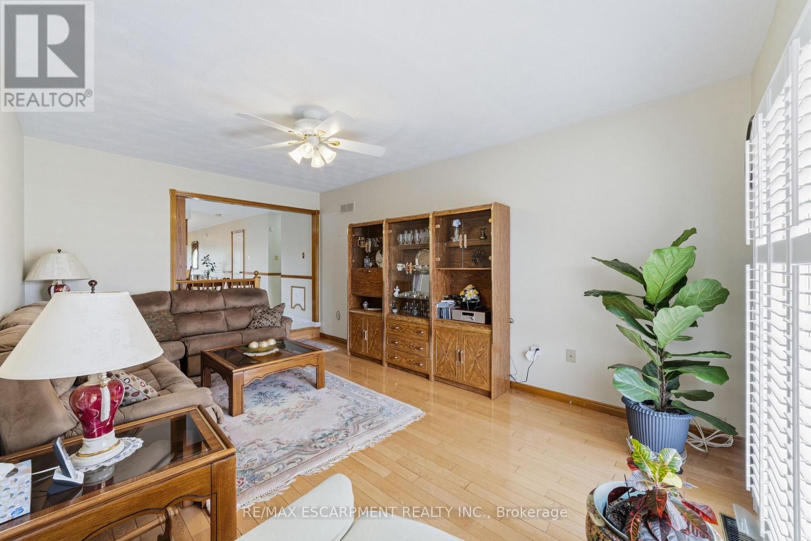 546 Dicenzo Drive S, Hamilton, Ontario  L9C 2C3 - Photo 18 - X13034522