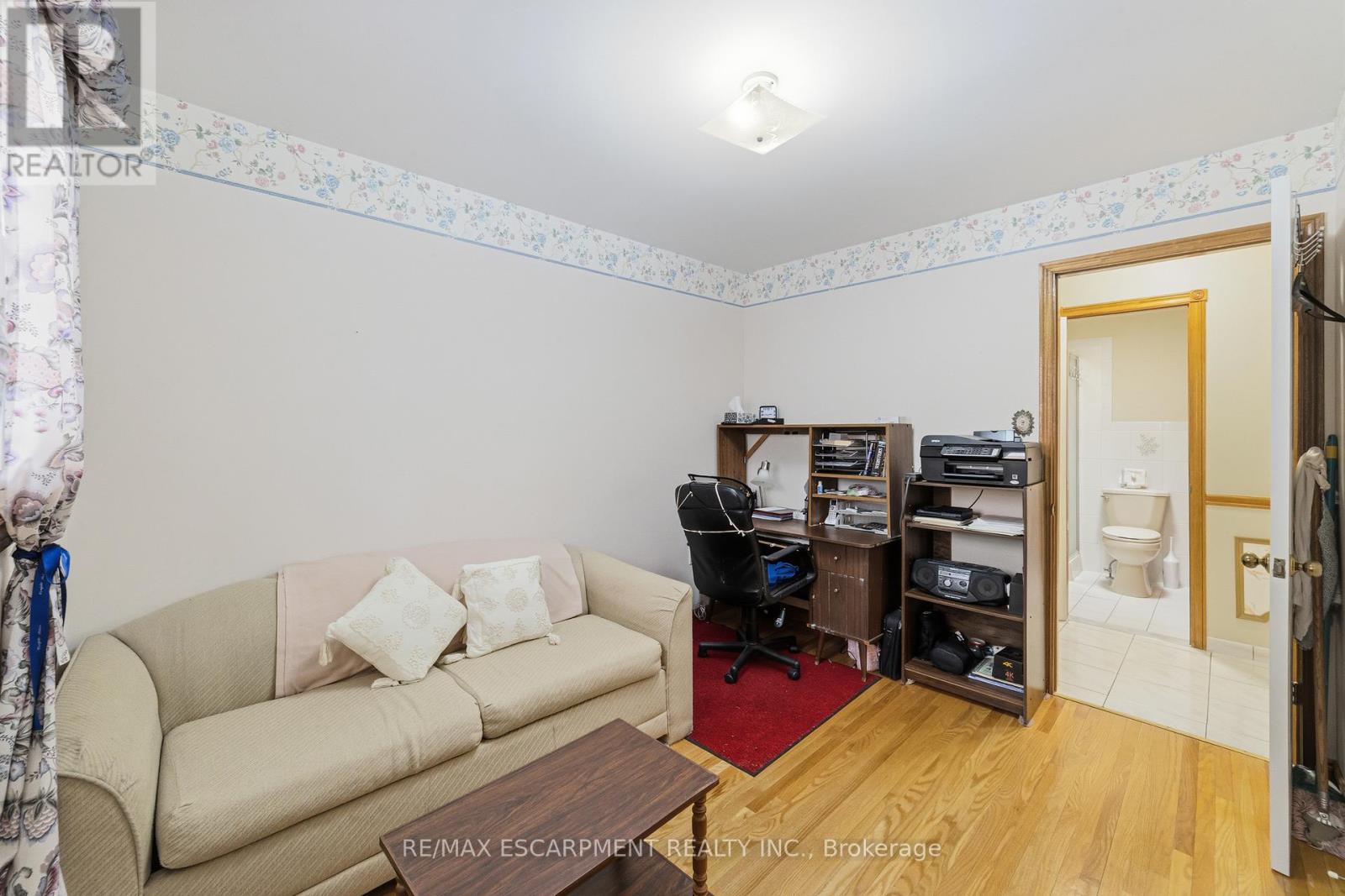 546 Dicenzo Drive S, Hamilton, Ontario  L9C 2C3 - Photo 23 - X13034522