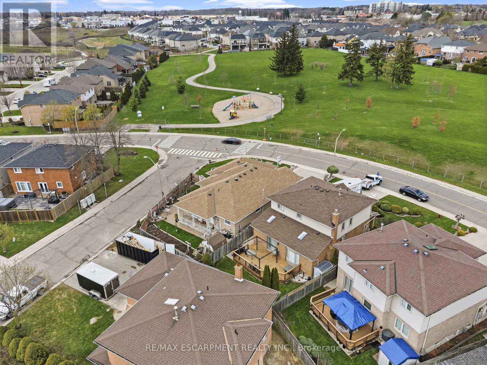 546 Dicenzo Drive S, Hamilton, Ontario  L9C 2C3 - Photo 43 - X13034522