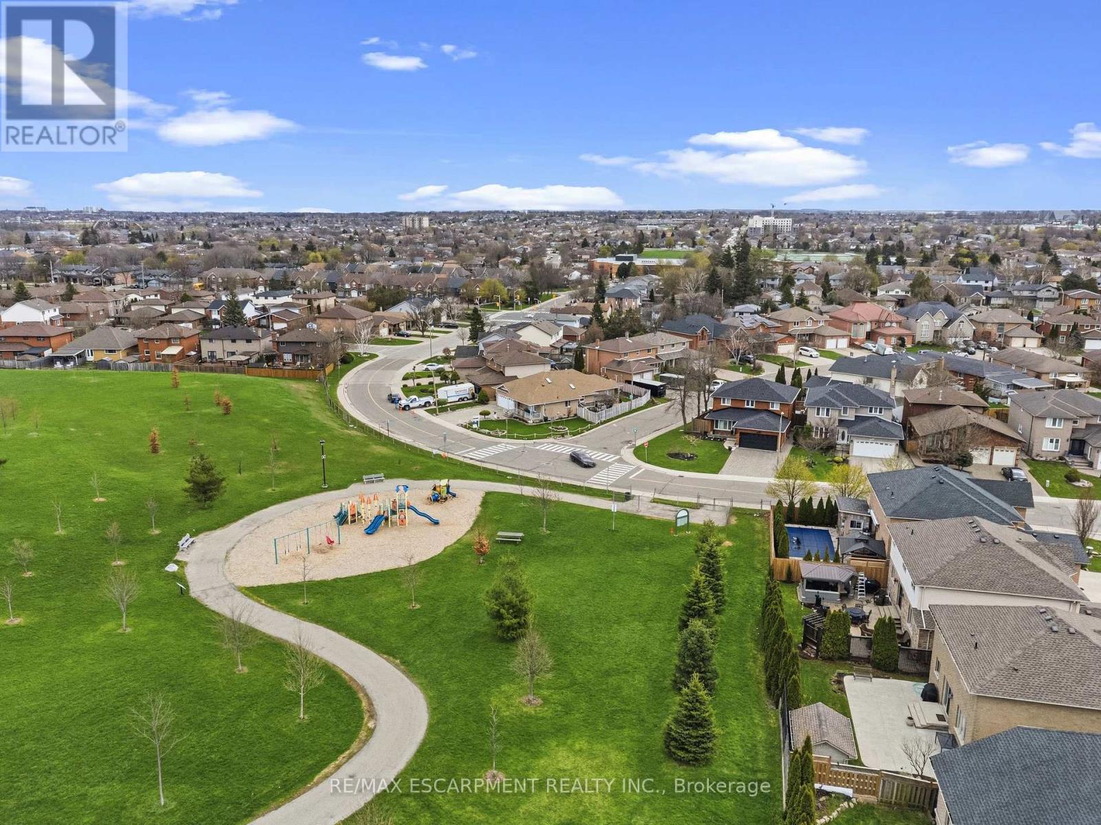 546 Dicenzo Drive S, Hamilton, Ontario  L9C 2C3 - Photo 44 - X13034522