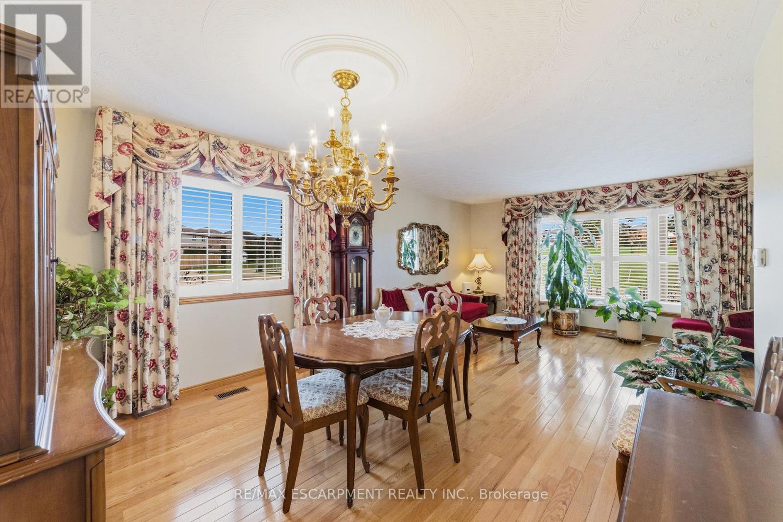 546 Dicenzo Drive S, Hamilton, Ontario  L9C 2C3 - Photo 9 - X13034522