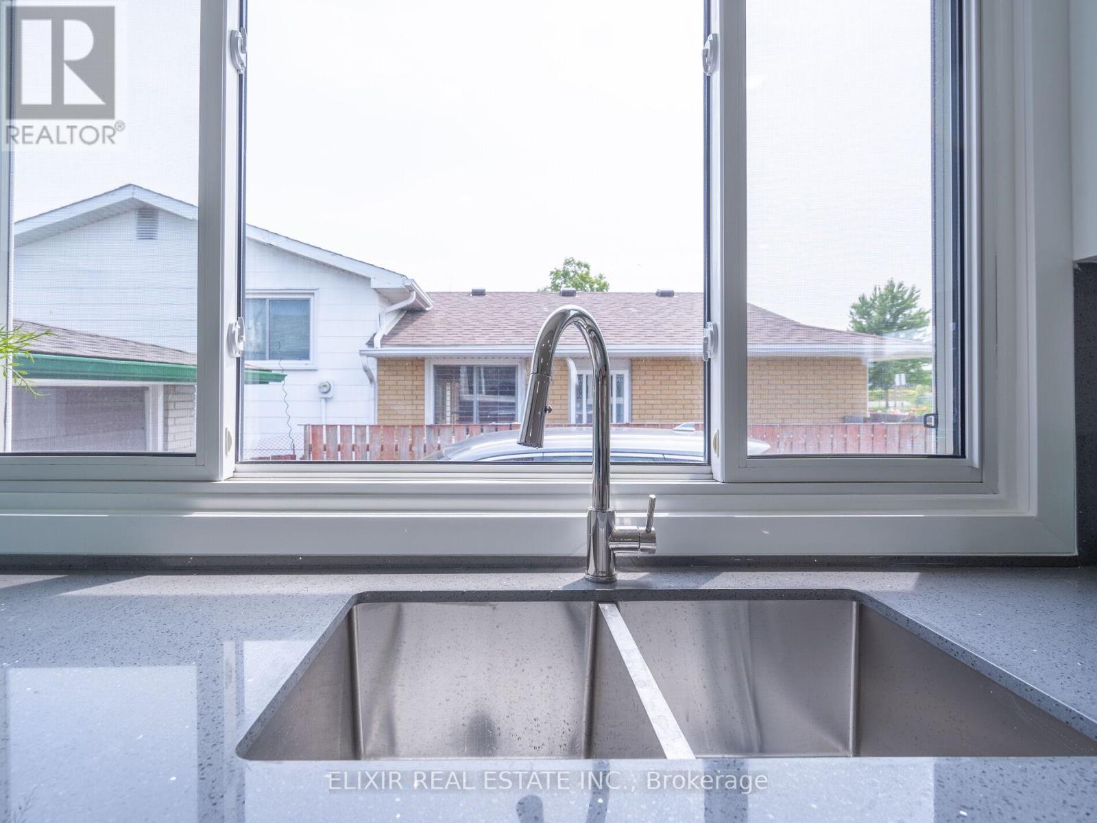 63 Champlain Avenue, Hamilton, Ontario  L8G 2H5 - Photo 11 - X13034548