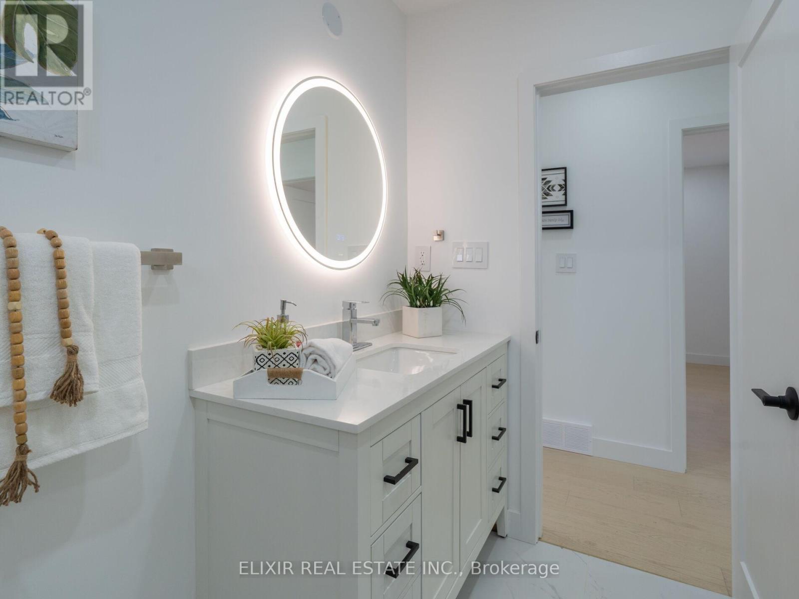 63 Champlain Avenue, Hamilton, Ontario  L8G 2H5 - Photo 17 - X13034548