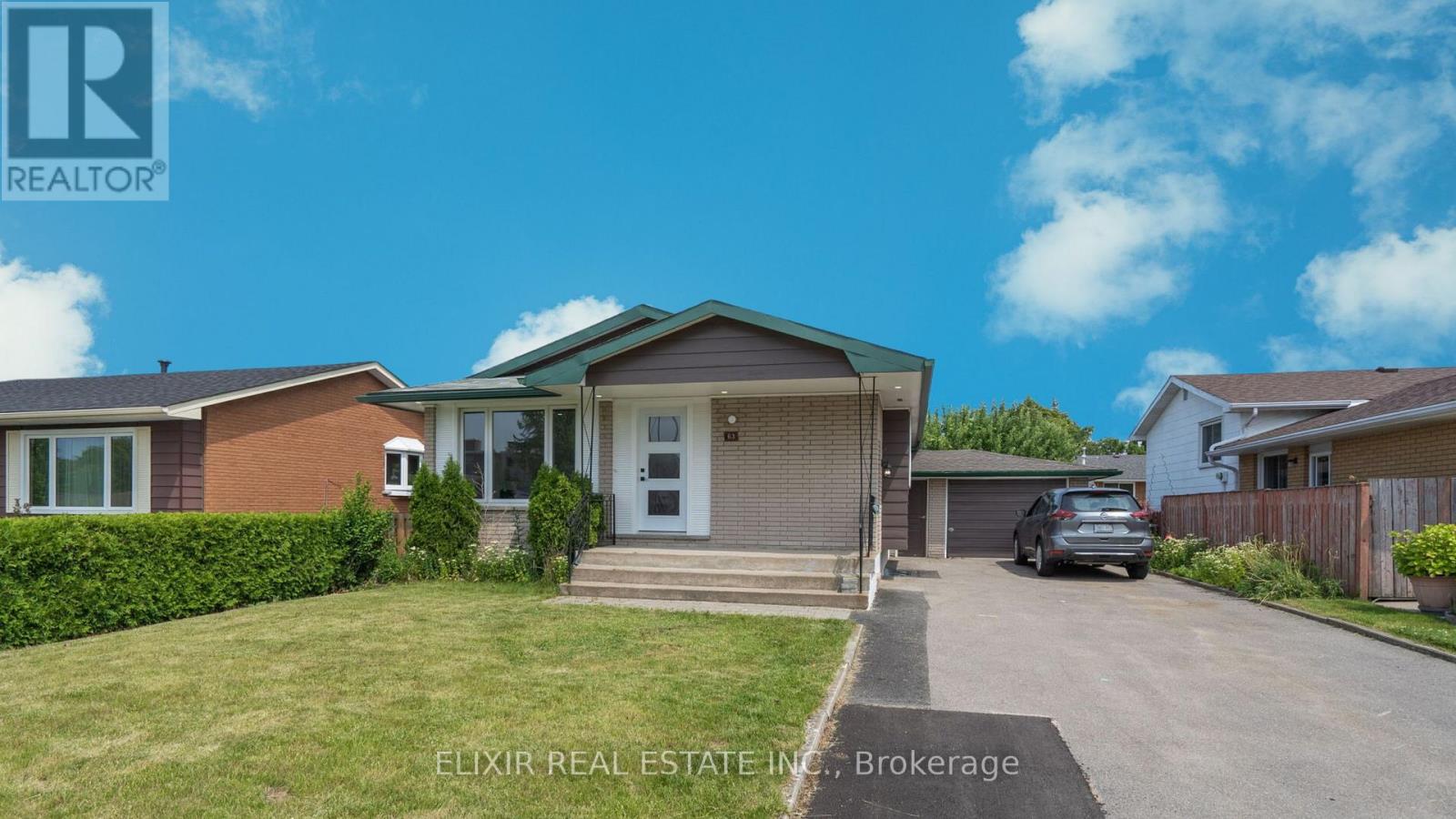 63 Champlain Avenue, Hamilton, Ontario  L8G 2H5 - Photo 2 - X13034548