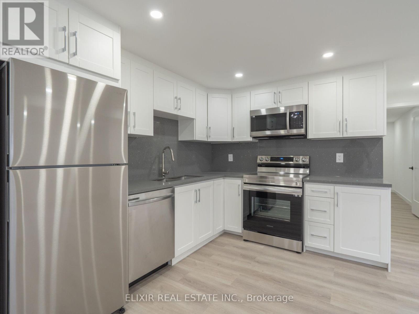 63 Champlain Avenue, Hamilton, Ontario  L8G 2H5 - Photo 22 - X13034548