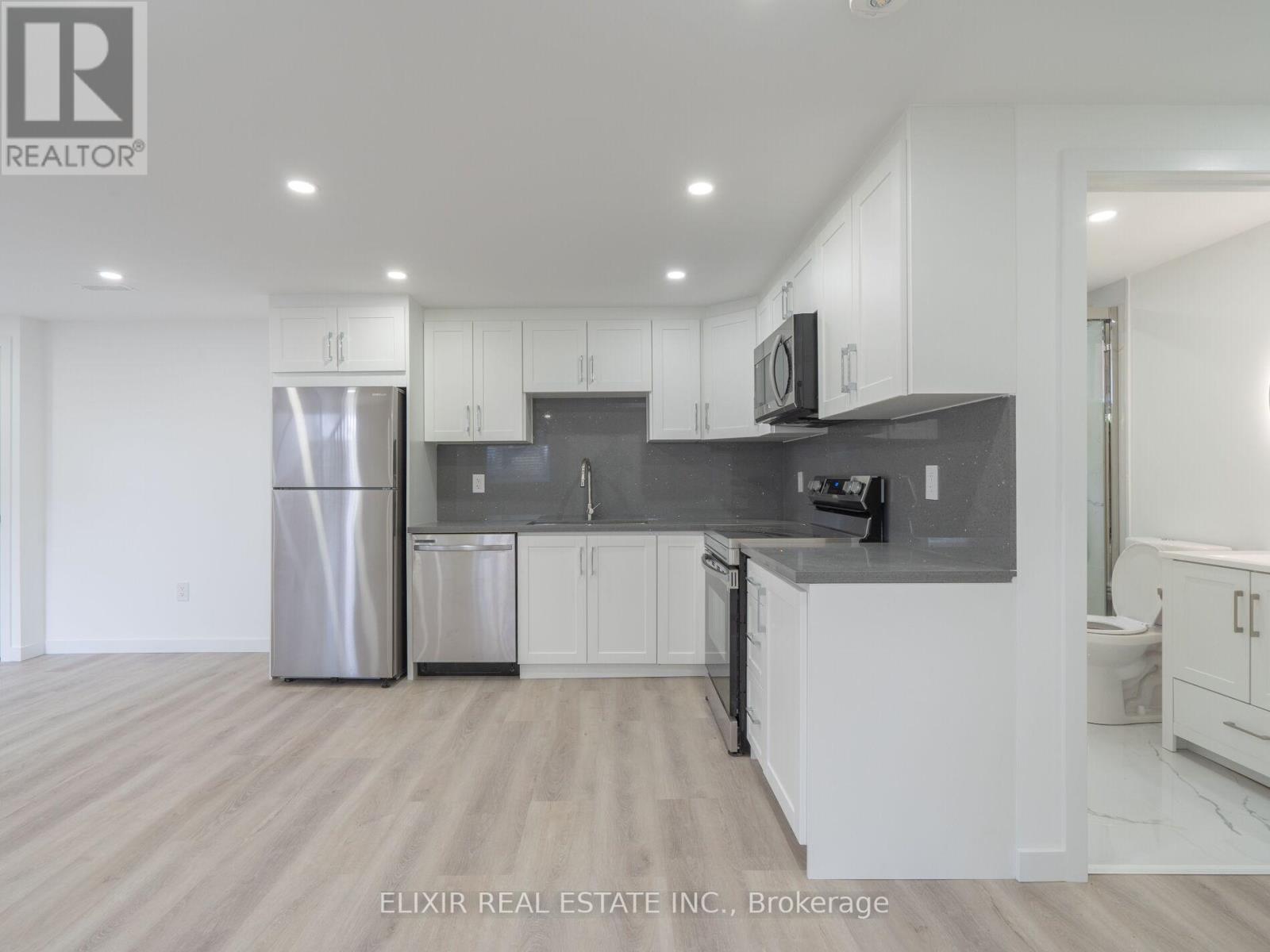 63 Champlain Avenue, Hamilton, Ontario  L8G 2H5 - Photo 23 - X13034548