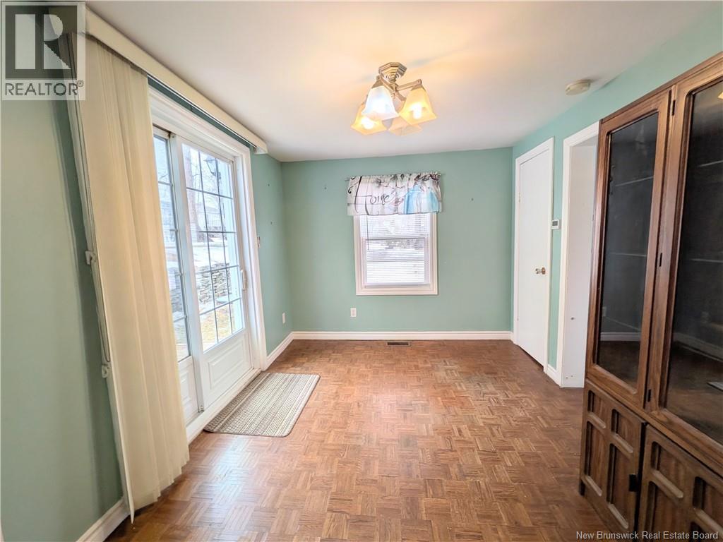 235 Gladstone Avenue, Miramichi, New Brunswick  E1V 1E7 - Photo 11 - NB134317