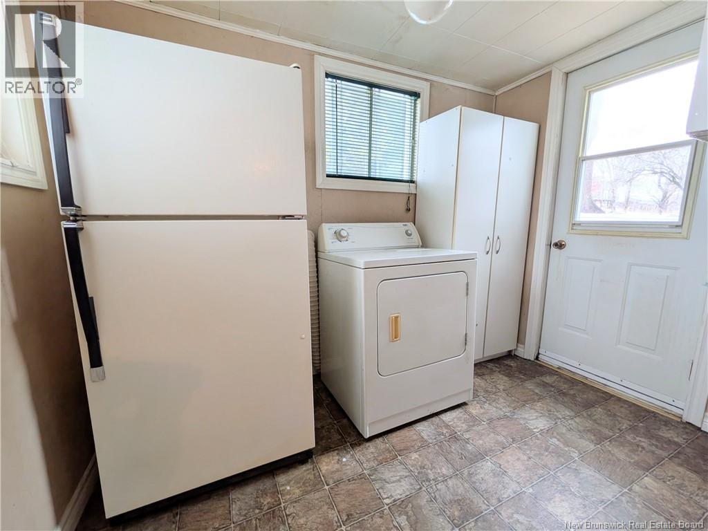 235 Gladstone Avenue, Miramichi, New Brunswick  E1V 1E7 - Photo 4 - NB134317