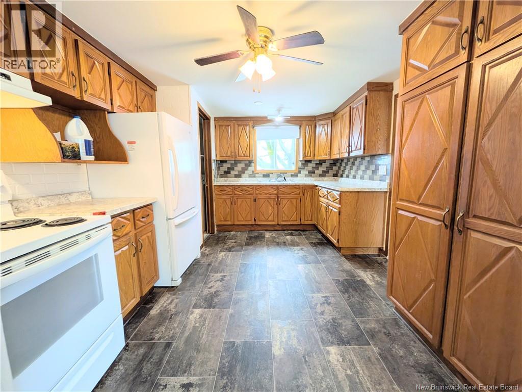 235 Gladstone Avenue, Miramichi, New Brunswick  E1V 1E7 - Photo 8 - NB134317