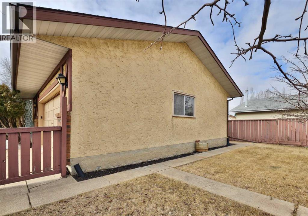 78 Elliott Drive, Camrose, Alberta  T4V 3J1 - Photo 44 - A2300947