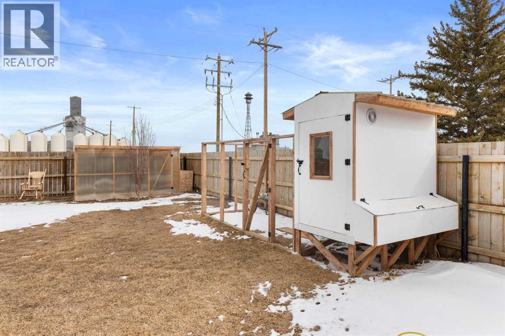 803 2 Avenue W, Foremost, Alberta  T0K 0X0 - Photo 40 - A2292573