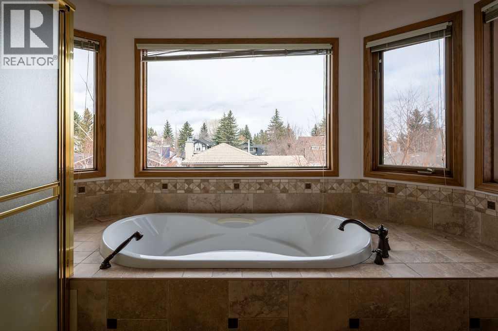 207 Shawnee Mews Sw, Calgary, Alberta  T2Y 1W4 - Photo 25 - A2299230