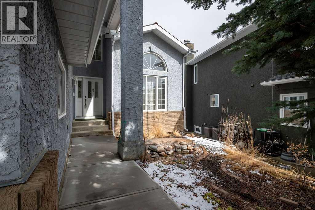 207 Shawnee Mews Sw, Calgary, Alberta  T2Y 1W4 - Photo 2 - A2299230