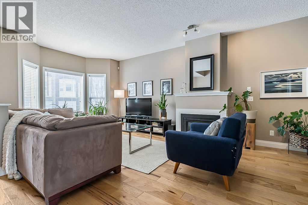 119 Citadel Lane NW, Calgary, Alberta  T3G 4E1 - Photo 4 - A2299775