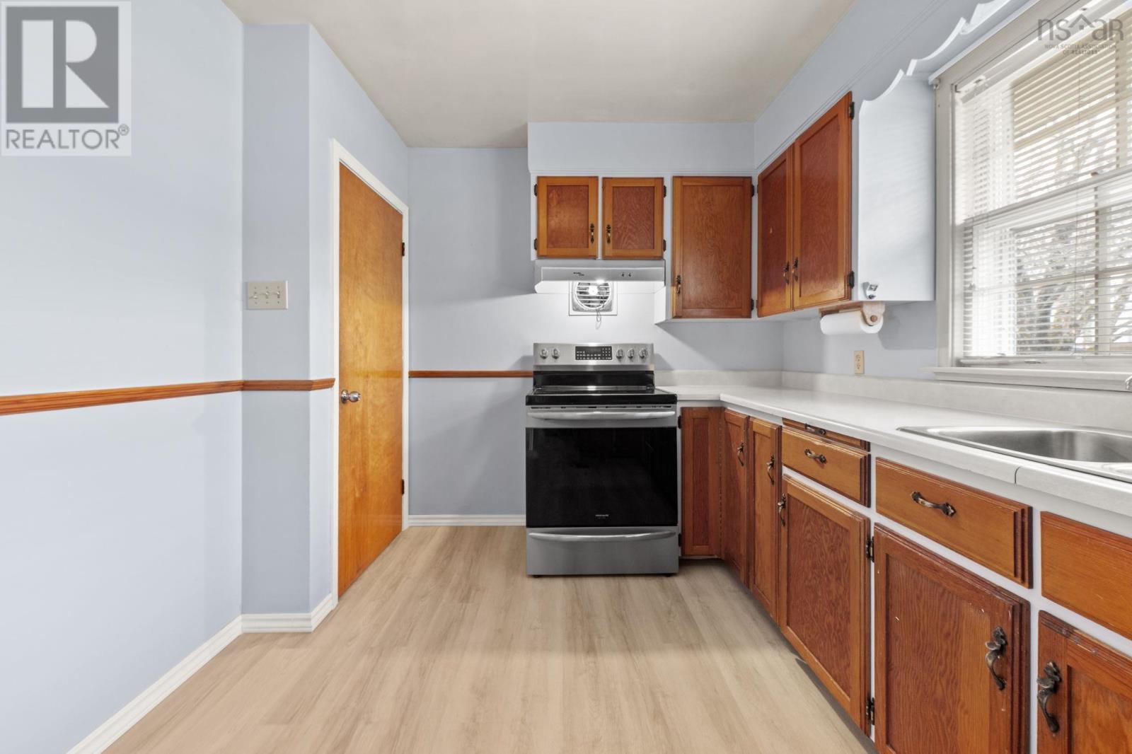 12 Raymoor Drive, Dartmouth, Nova Scotia  B2X 1G7 - Photo 7 - 202608351