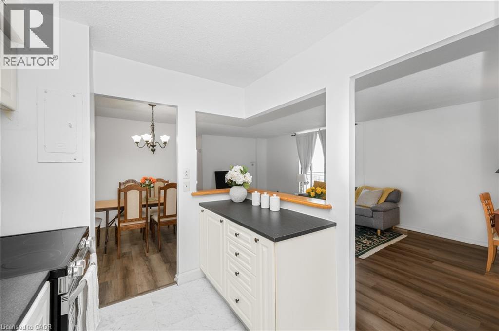 975 Warwick Court Unit# 1501, Burlington, Ontario  L7T 3Z7 - Photo 16 - 40823219