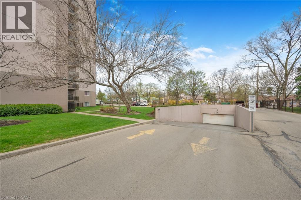 975 Warwick Court Unit# 1501, Burlington, Ontario  L7T 3Z7 - Photo 3 - 40823219