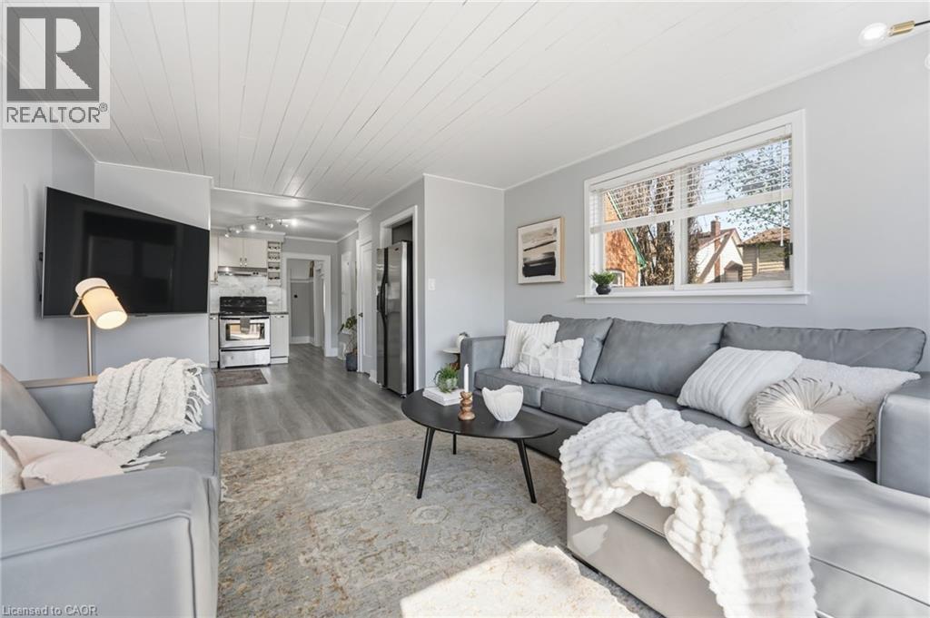 69 Houghton Avenue S, Hamilton, Ontario  L8K 2M9 - Photo 16 - 40823532