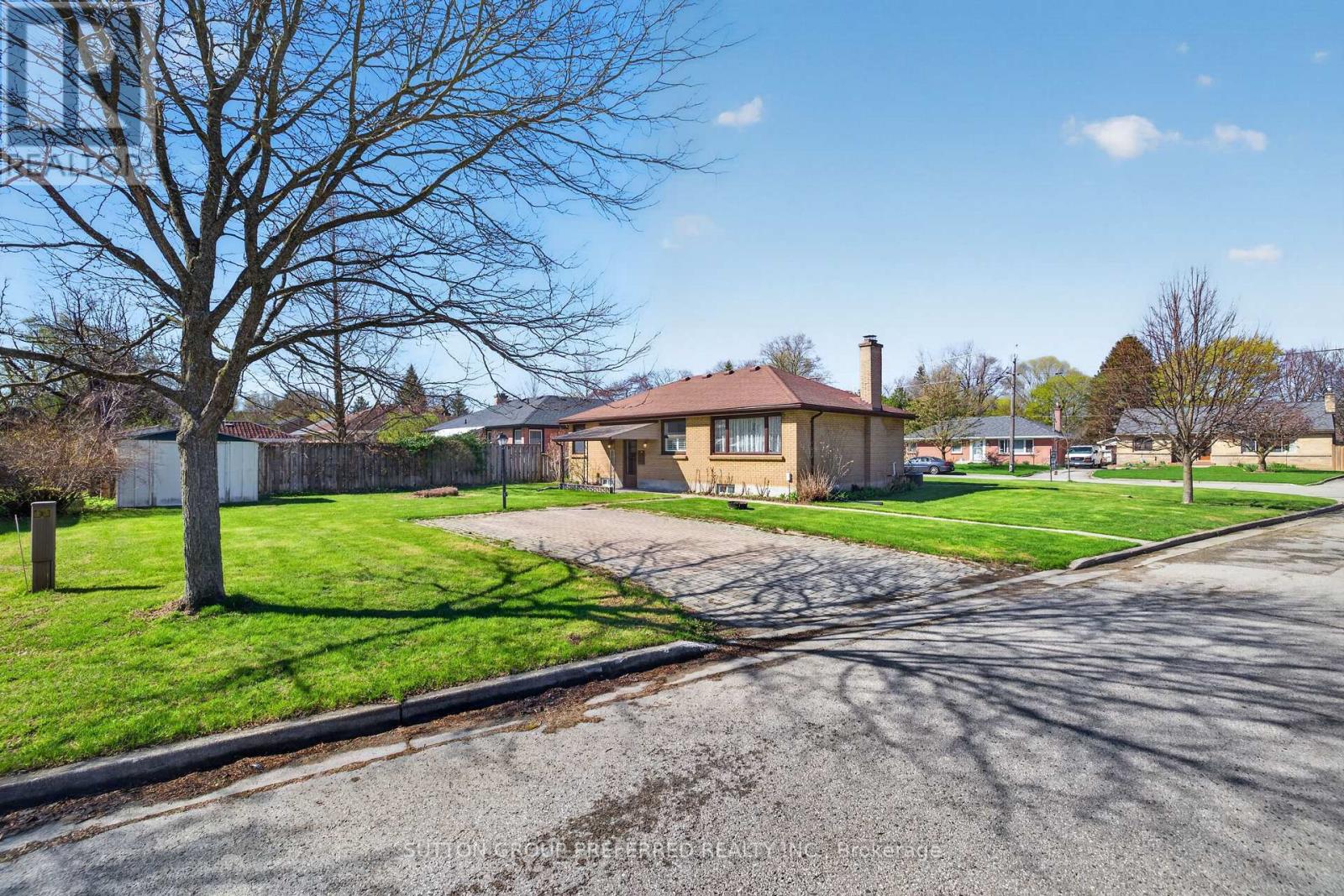 364 Mckeon Avenue, London South, Ontario  N6C 4H5 - Photo 30 - X13031878