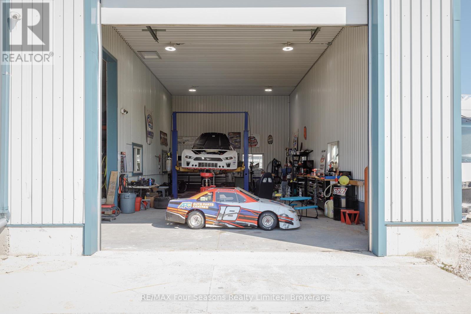 12403 10 County Road, Clearview, Ontario  L0M 1S0 - Photo 13 - S13034892