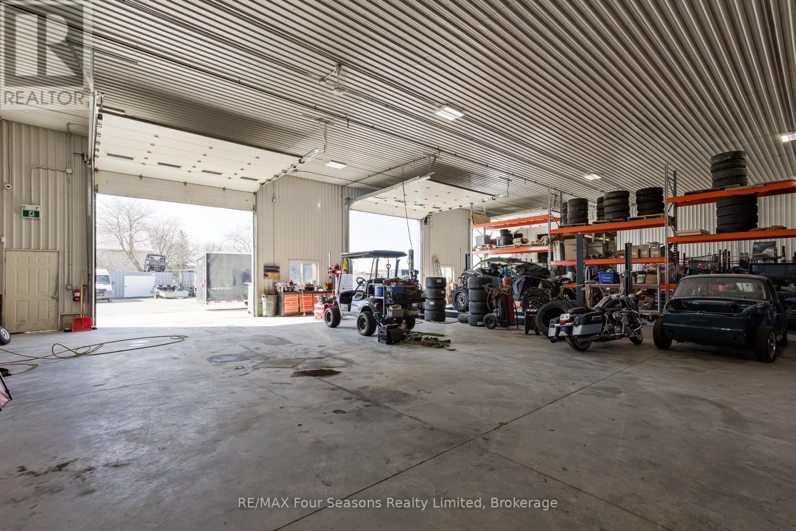 12403 10 County Road, Clearview, Ontario  L0M 1S0 - Photo 19 - S13034892