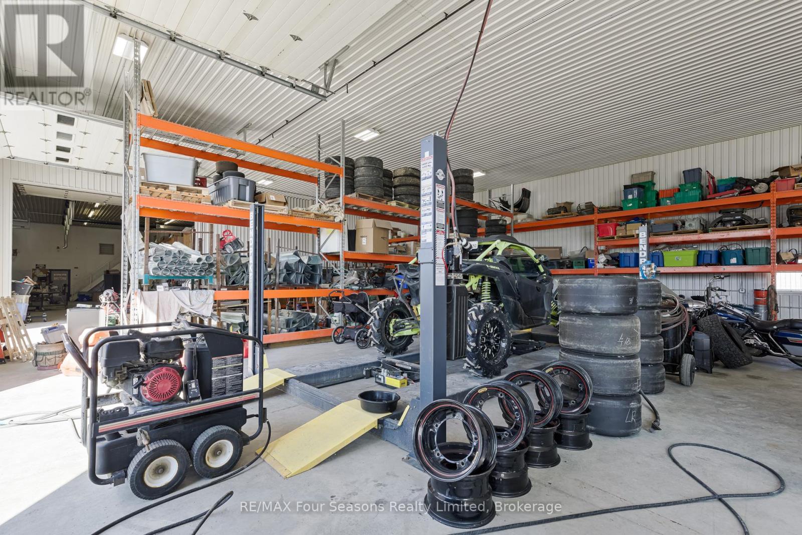 12403 10 County Road, Clearview, Ontario  L0M 1S0 - Photo 21 - S13034892