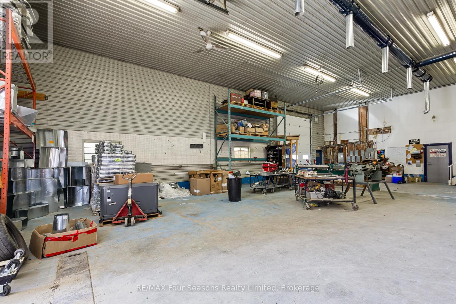 12403 10 County Road, Clearview, Ontario  L0M 1S0 - Photo 24 - S13034892