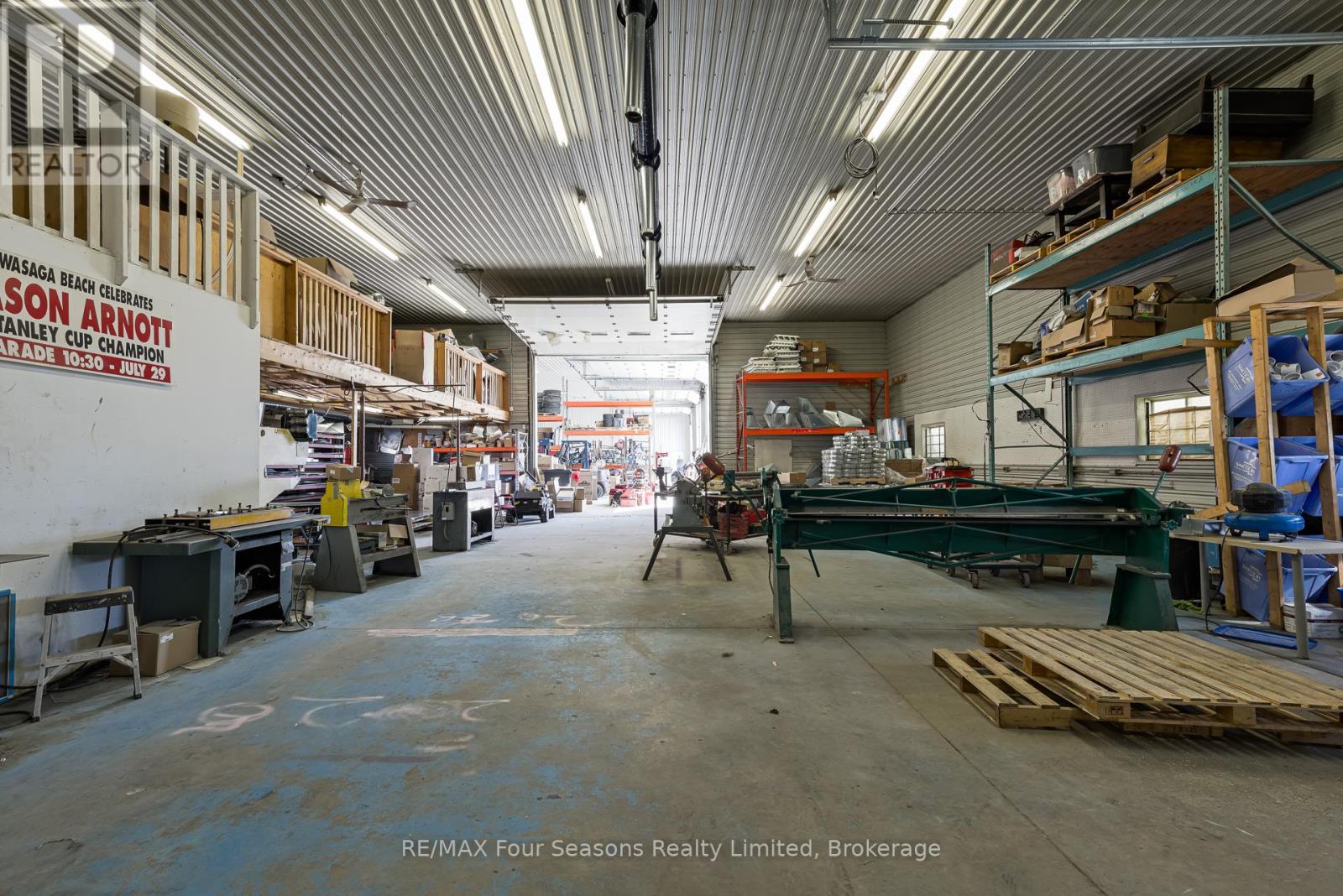 12403 10 County Road, Clearview, Ontario  L0M 1S0 - Photo 26 - S13034892