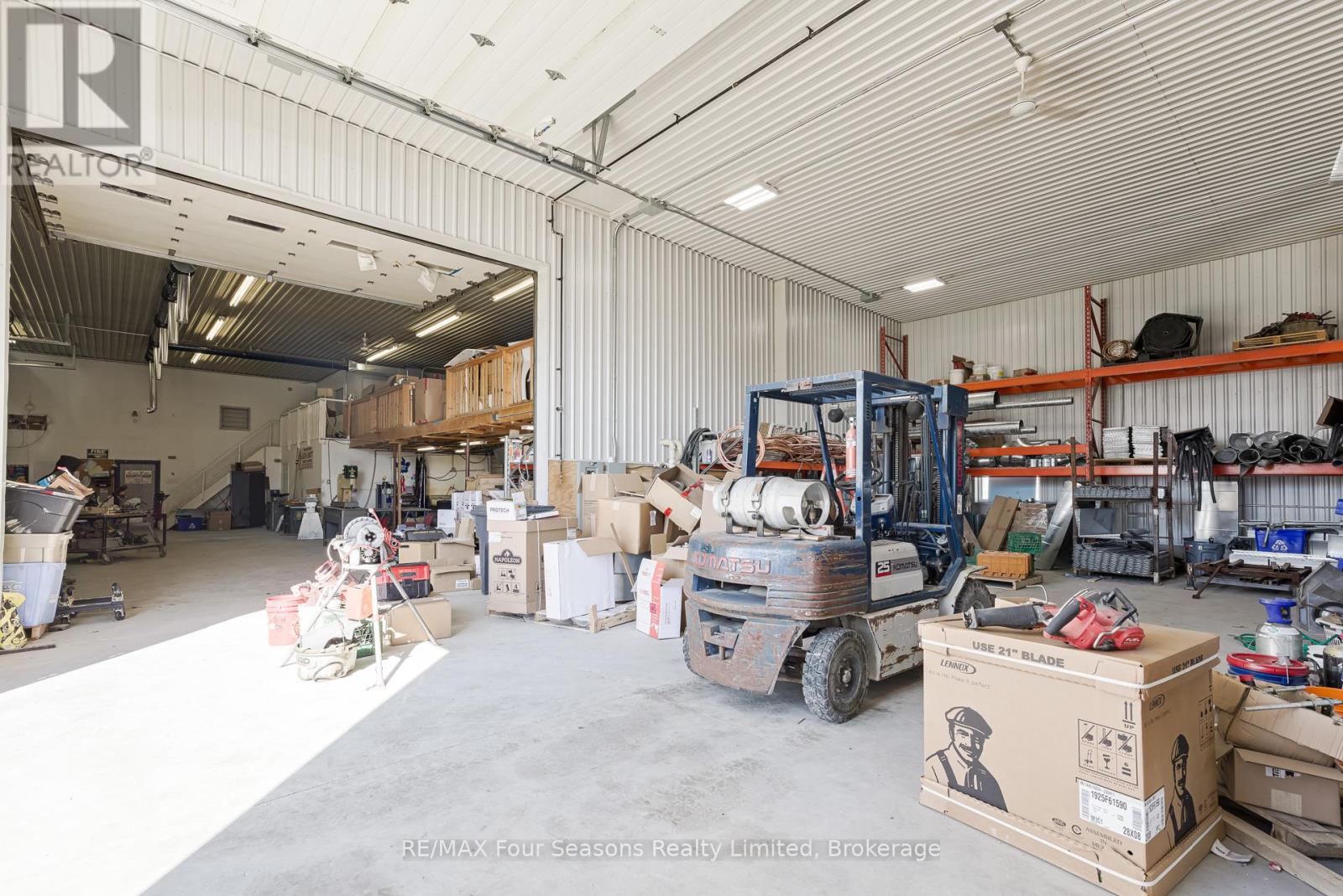 12403 10 County Road, Clearview, Ontario  L0M 1S0 - Photo 45 - S13034892