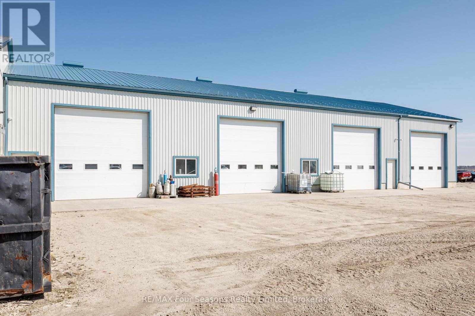 12403 10 County Road, Clearview, Ontario  L0M 1S0 - Photo 7 - S13034892