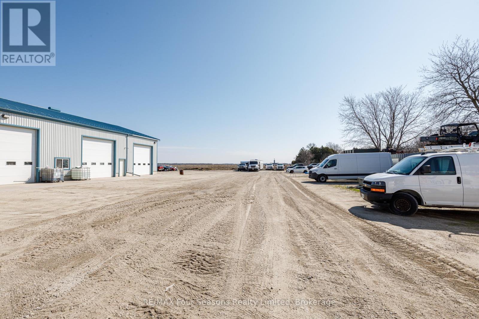 12403 10 County Road, Clearview, Ontario  L0M 1S0 - Photo 9 - S13034892