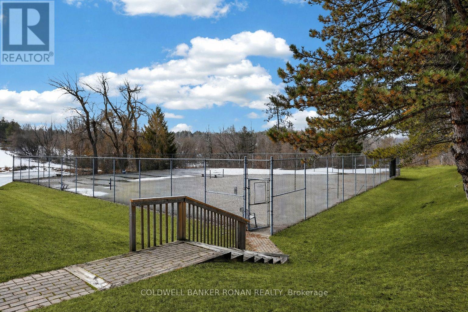 4 Tecumseth Pines Drive, New Tecumseth, Ontario  L0G 1W0 - Photo 35 - N12908848