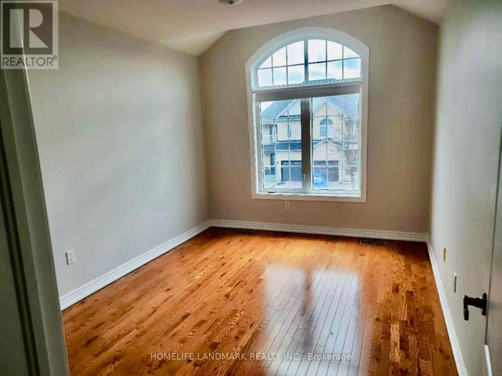 40 Ozner Crescent, Vaughan, Ontario  L4H 0E1 - Photo 21 - N12954866