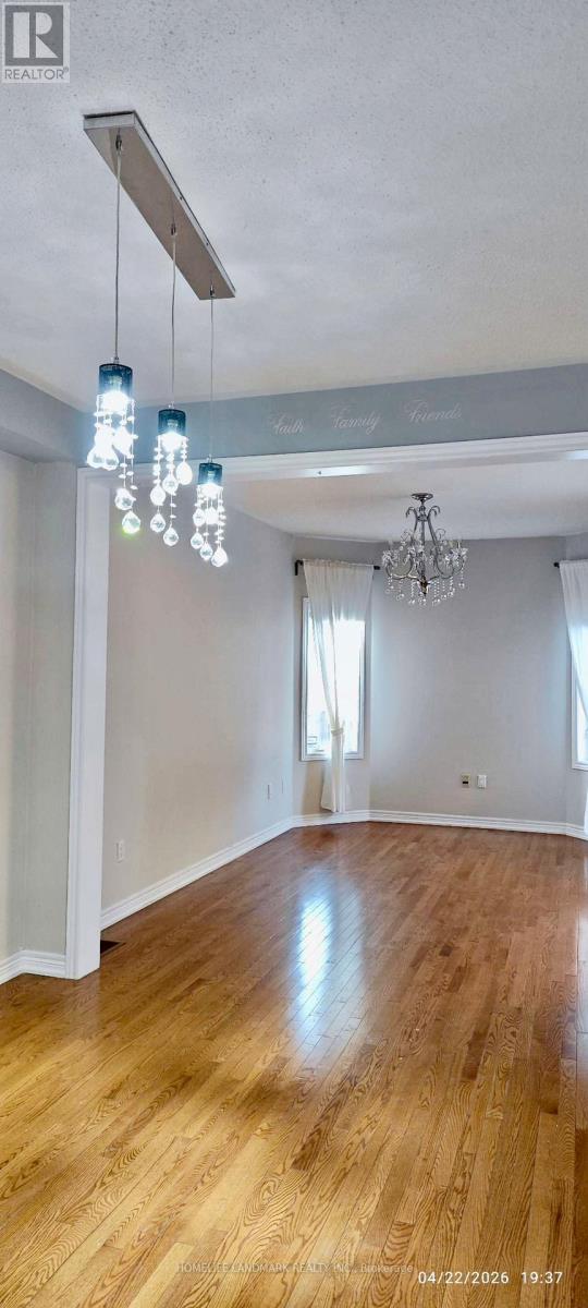 40 Ozner Crescent, Vaughan, Ontario  L4H 0E1 - Photo 9 - N12954866