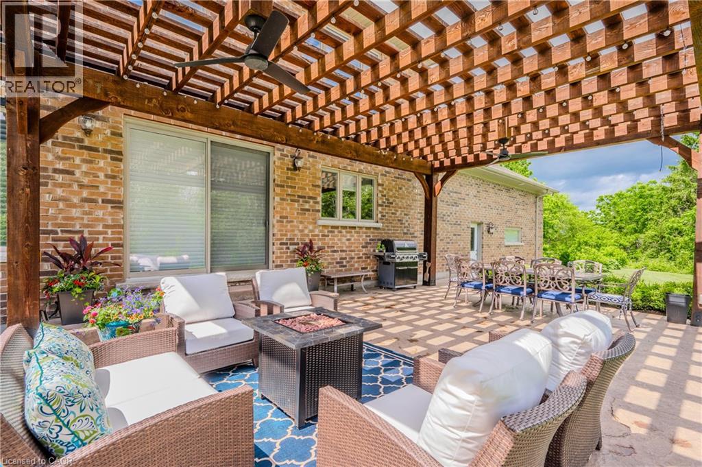 23 Highgrove Court, Cambridge, Ontario  N3H 4R8 - Photo 47 - 40823468